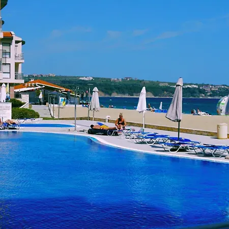 G404 - - Beachfront Apartament Obzor